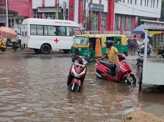 Water-Logging in Agartala, normal lives disturbed Water-Logging in Agartala, normal lives disturbed